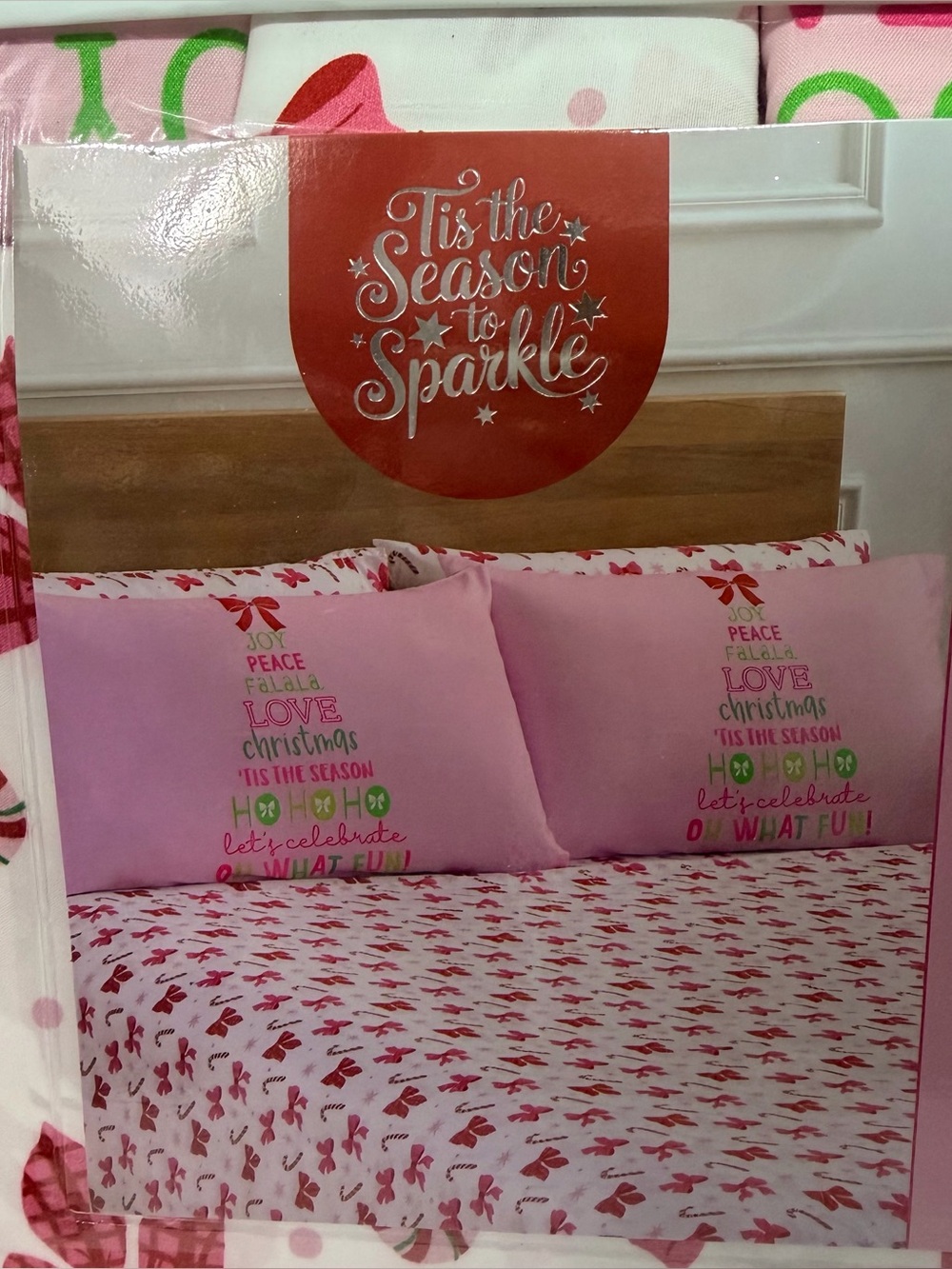 Sheet set 6 piece full Pink Holiday  with Festive Tree Graphic